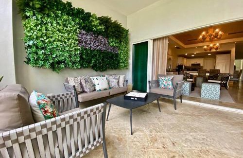 Cap Cana Marina Apartamento | Stylish Lux Beach Condo Aquamarina Cap Cana