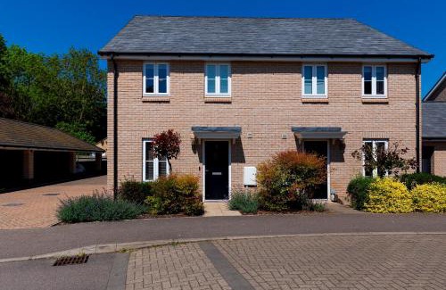 Cambridge Casa | Stylish luxury on edge of Cambridge Free Parking Pass the Keys
