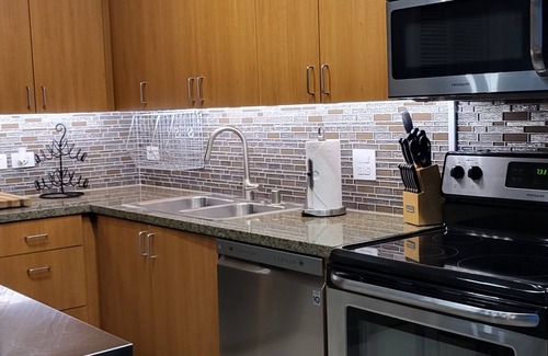 Civic Core Condominio | Stylish luxury studio w/views