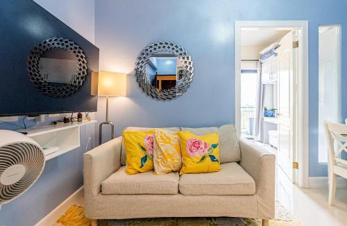 Basak Apartamento | Stylish Mactan Stay Near Airport 2-6 guest