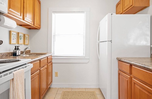 Mobile Apartamento | Stylish Midtown Flat – 20B
