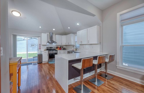 Holy Cross Casa | Stylish Modern 3-bedroom house Downtown Indianapolis