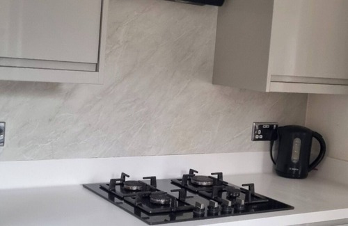 Pollokshaws Casa | Stylish, Modern 3 Bedroom House, Free Parking