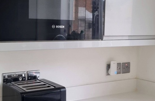 Pollokshaws Casa | Stylish, Modern 3 Bedroom House, Free Parking
