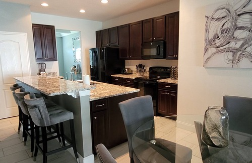Apopka Casa | Stylish Modern Home in Quiet Neighborhood!