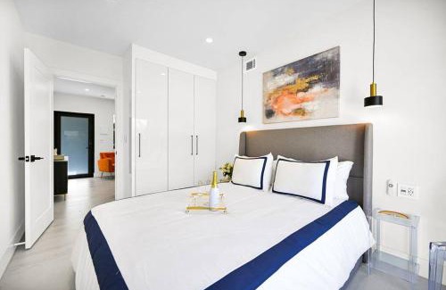 Buena Vista Apartamento | Stylish Modern Home near Wynwood & Design District