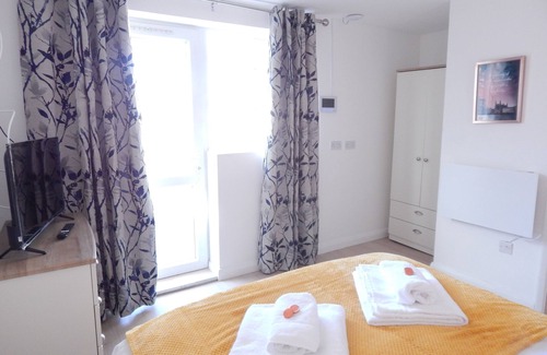 Cambridge Casa | Stylish modern private en-suite rooms in a fabulous location with parking spaces