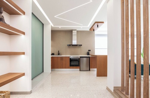 Piraeus Apartamento | Stylish Modern Suite at Piraeus Port