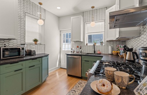 South Philadelphia Casa | Stylish Near Stadiums & Nightlife Game Room