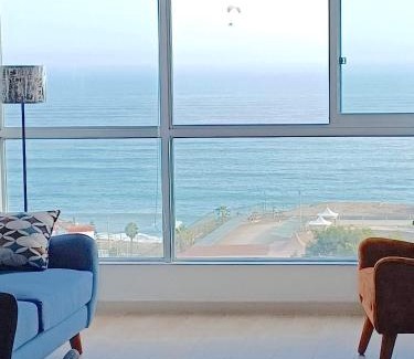 Magdalena del Mar Apartamento | Stylish New Apartment with stunning Ocean View near Miraflores