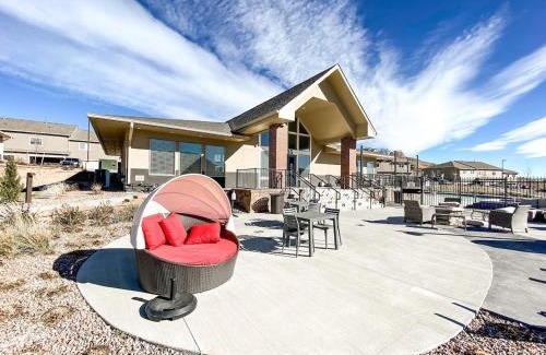 Central Colorado Springs Casa | Stylish new home close to downtown
