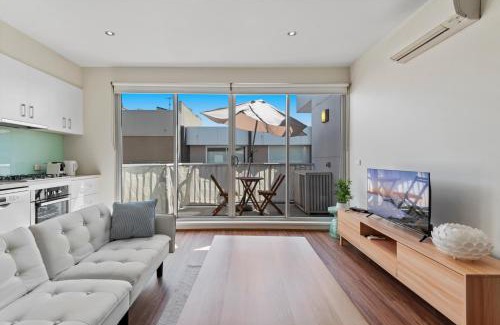 North Melbourne Apartamento | Stylish North Melbourne Stay, Minutes to CBD