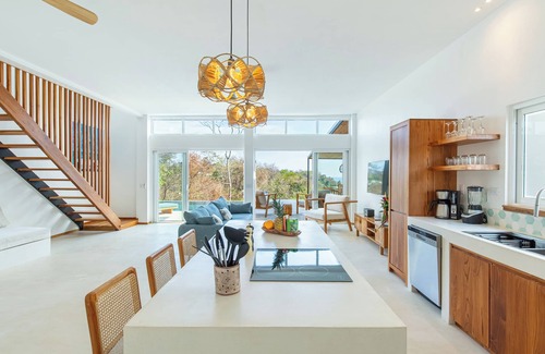 Santiago Villa | Ocean view luminous Villa Blume, family and pet friendly