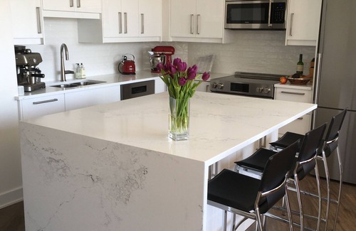 James Bay Apartamento | Stylish,one-bedroom waterfront apartment with beautiful views!