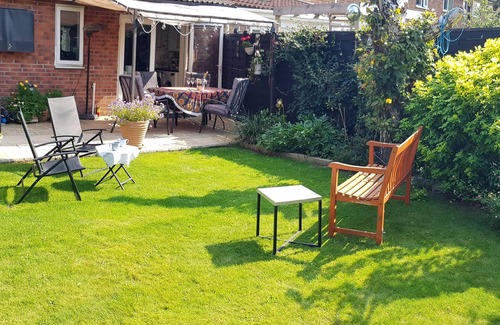 West Twickenham Casa | Stylish Open Plan Easy Living