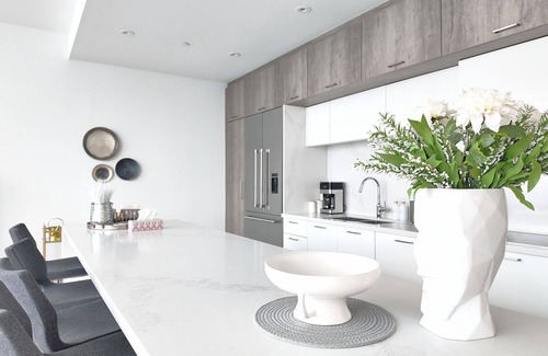 Old Toronto Apartamento | Stylish Penthouse Downtown Toronto! Brand New!
