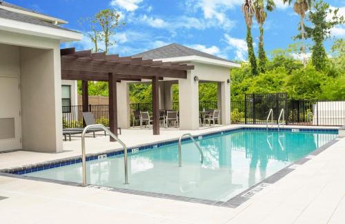 Kissimmee Casa | Stylish & Private Jacuzzi, Near Disney 4730