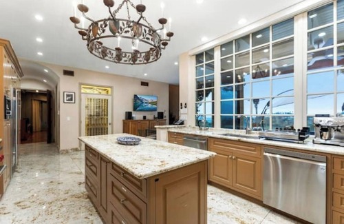Bel Air Casa | Stylish, Private Mediterranean Bel Air View Estate