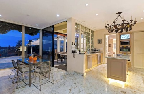 Bel Air Casa | Stylish, Private Mediterranean Bel Air View Estate