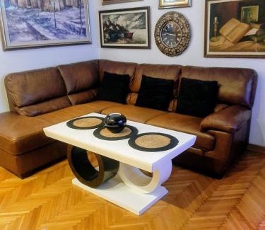 Downtown Apartamento | Stylish Queen Downtown