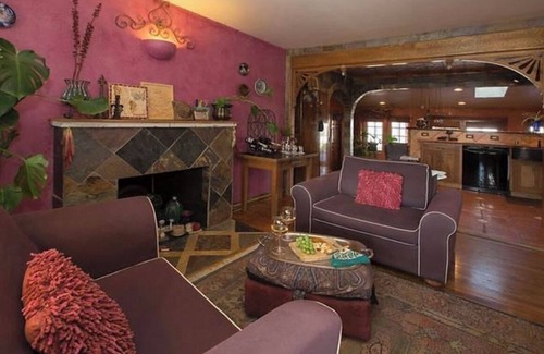 Reno Casa | Stylish & Quiet 2BR, 2BA Eclectic Home in the Heart of Reno – Pet Friendly!