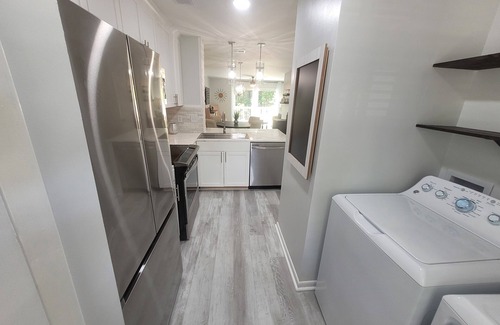 North Charleston Casa | Stylish Remodeled Townhouse