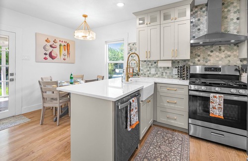 Spanish Fork Casa | Stylish Remodel with Comfort, Charm, and Great Location with Easy Access to I-15