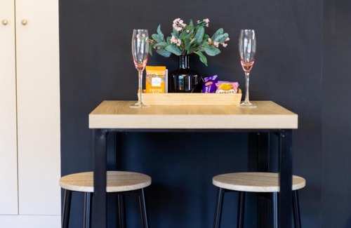 Hove Apartamento | Stylish Retreat