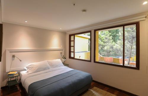 Financial District Apartamento | Stylish Retreat in Zona G Comfort Awaits 204