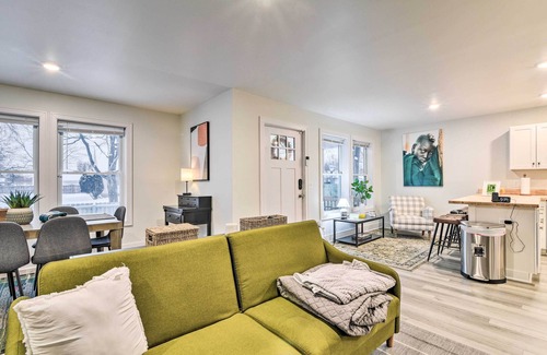 Lansing Casa | Stylish Retreat w/ Yard < 5 Mi to MSU Campus