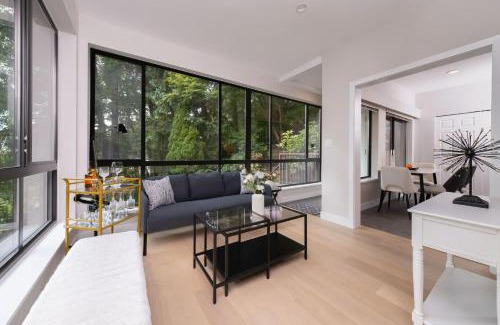 West Vancouver Apartamento | Stylish Scenic Oasis 2 Bedroom Suite West Van
