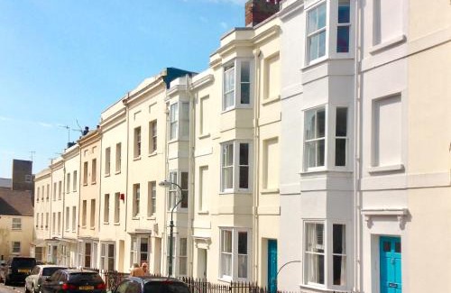 Hove Apartamento | Stylish Seaside Maisonette - 200m to Beach