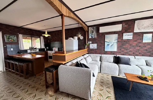 Sellicks Beach Casa | Stylish, serene beach front house in Sellicks Beach