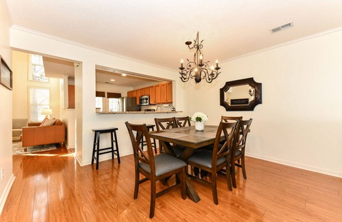 Greensboro Casa | Stylish Serenity - Spacious townhouse minutes from PTI and downtown Greensboro.