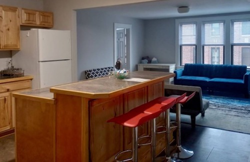 Athens Apartamento | Stylish & Spacious Apartment close to Ohio University and Uptown Athens