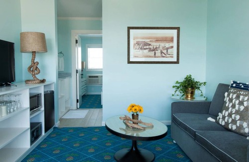 Cape May Casa | Stylish Stay by the Sea – Pool, Beach Service & More!
