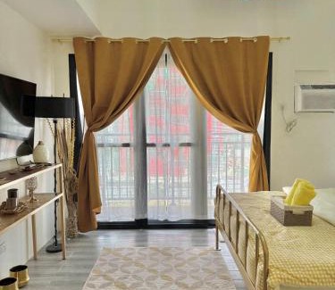 Davao Apartamento | Stylish Studio Condo in Amani Grand Davao