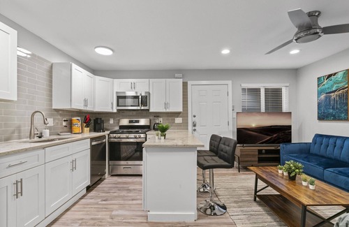 Clarksville Apartamento | Stylish Studio Downtown Evonify