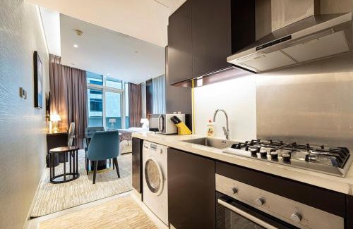 Al Quoz Apartamento | Stylish Studio in Heart Downtown Next Dubai Mall
