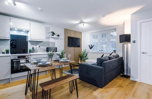 Offerton Apartamento | Stylish Two Bedroom Apartment in Stockport by Eason Stays, Ideal For Business Stays and Getaways, with Free Parking