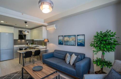 Mahmutbey Apartamento | Stylish Urban Apt- Soak Up The City's Vibes