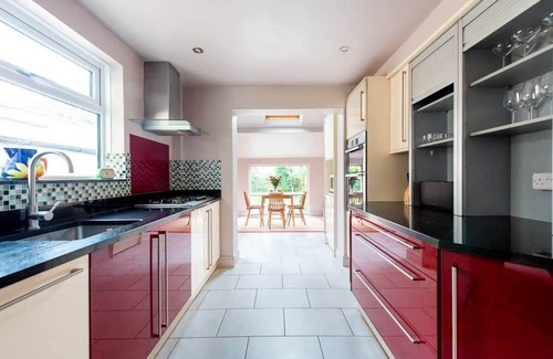 Cambridge Casa | Stylish Victorian 2 Bed Terraced House with Garden