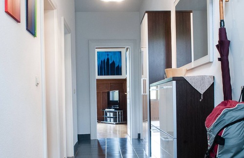 Eisenach Apartamento | Elegante villa de apartamentos (103 + 109 m²) en una ubicación privilegiada y a corta distancia de la cultura / Natu