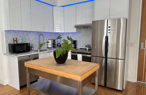 Historic Core Apartamento | Stylish XL 2br/2ba At HWH by Oneluxstay