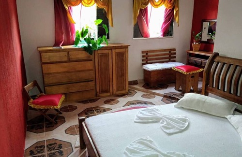Bairro da Enseada Cama Y Desayuno | Suíte 1 com piscina e wi-fi em Caraguatatuba