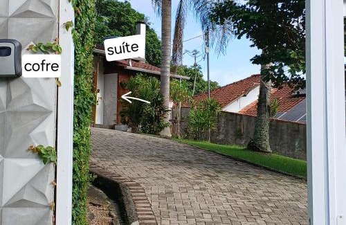 Fortaleza Alta Casa | Suíte 77 privativa , há 11km da vila germânica