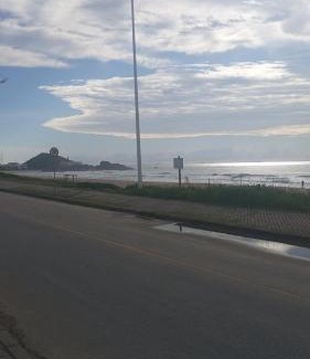 Praia Grande Apartamento | Suíte beira-mar