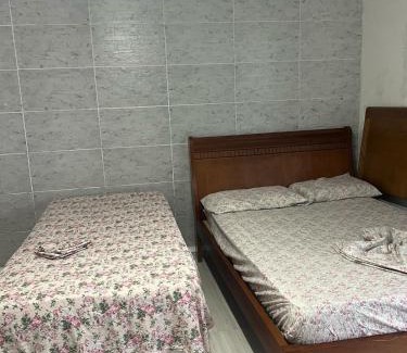 Tres Vendas Apartamento | Suíte com entrada independente Pelotas