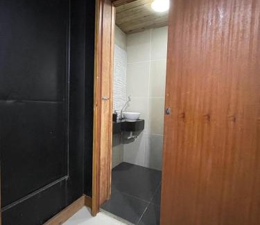 Centro Apartamento | Suíte com Hidro no centro