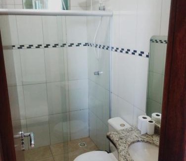 Goiania Apartamento | Suíte confortável e espaçosa